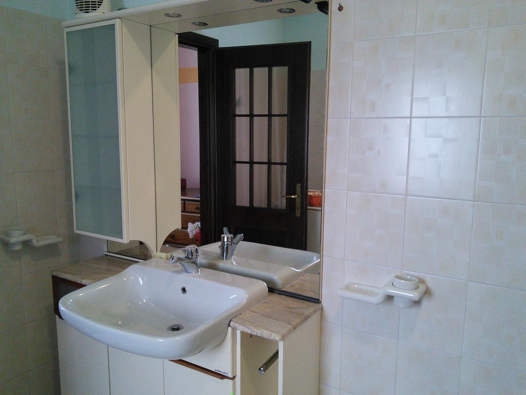 Apartamento Il Pozzo Marone Exterior foto