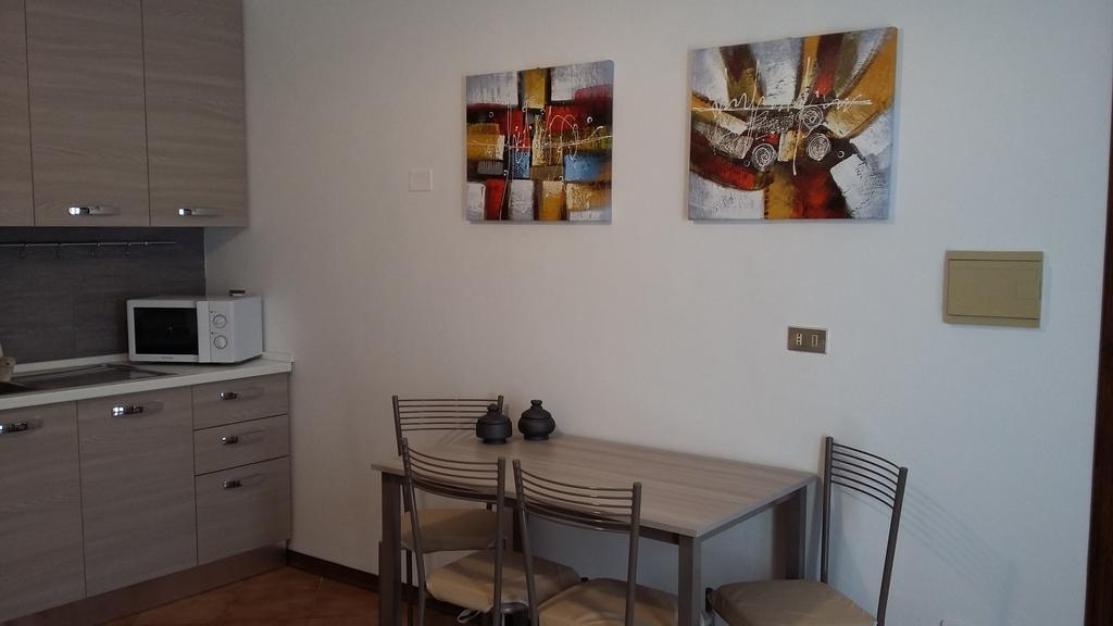 Apartamento Il Pozzo Marone Exterior foto